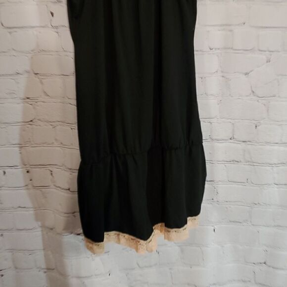 Frederick's of Hollywood black lace shorts romper size S - Picture 8 of 8